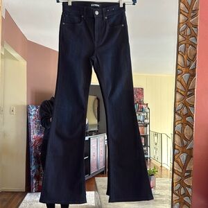 Express jeans never been worn 0R size, flare